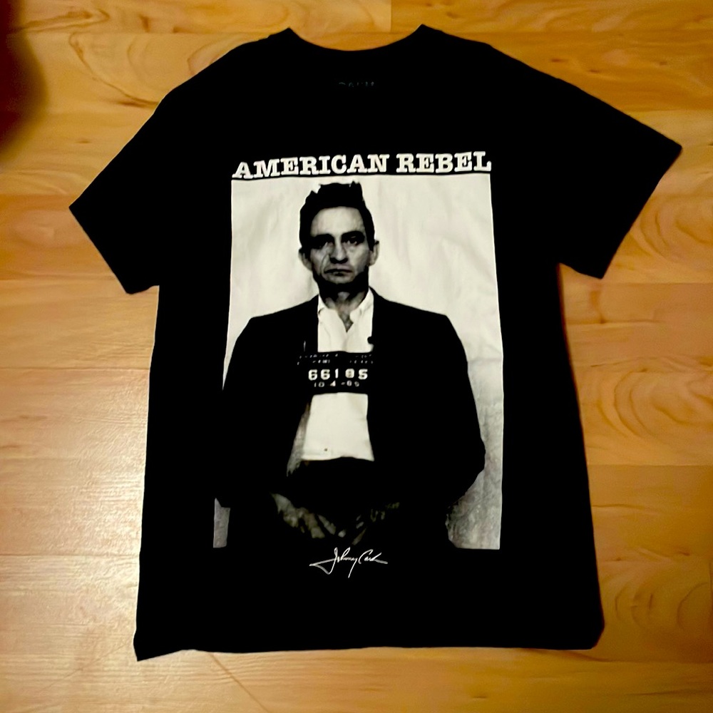 Johnny Cash tee